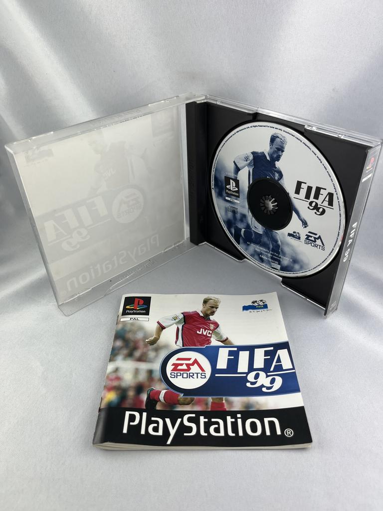 FIFA 99 Playstation 1_I_008