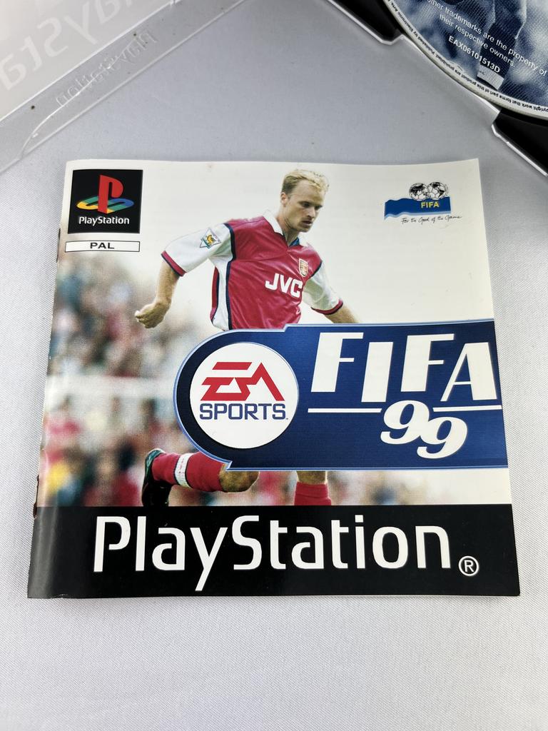 FIFA 99 Playstation 1_I_011