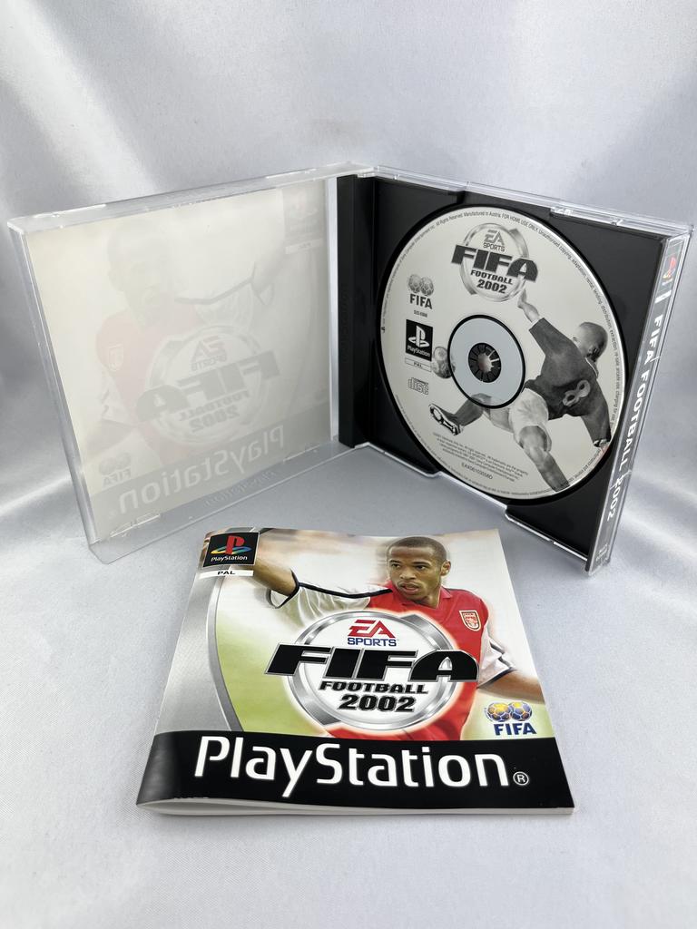 FIFA Football 2002 Playstation 1:007