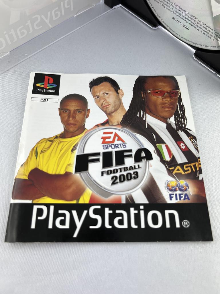 FIFA Football 2003 Playstation 1:010